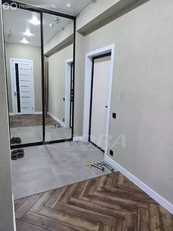 1-комнатная квартира: Махачкала, улица Эльзы Ибрагимовой, 13 (50 м) - Фото 1