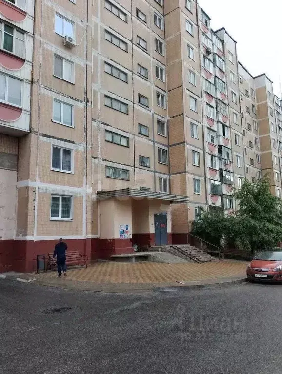 3-к кв. Белгородская область, Белгород ул. Губкина, 31 (60.3 м) - Фото 0