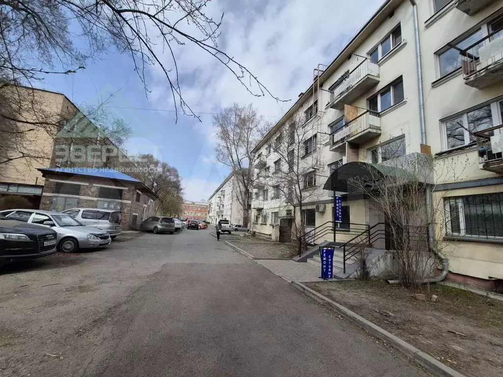 Комната 17 м в 5-к., 4/4 эт. - Фото 1