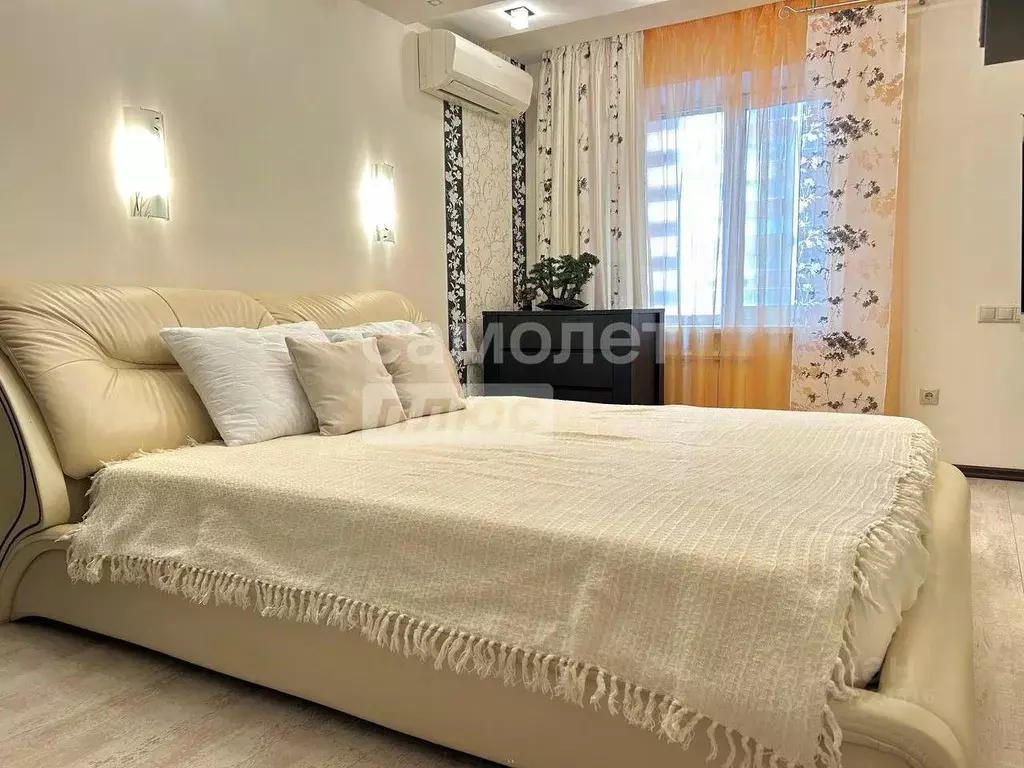 3-к кв. Самарская область, Самара ул. Николая Панова, 50 (74.3 м) - Фото 1