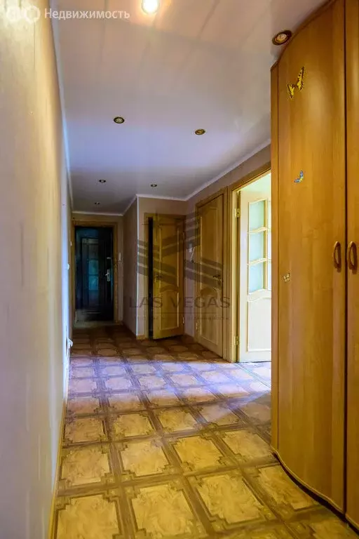 3-комнатная квартира: деревня Агалатово, 151 (73.2 м) - Фото 1
