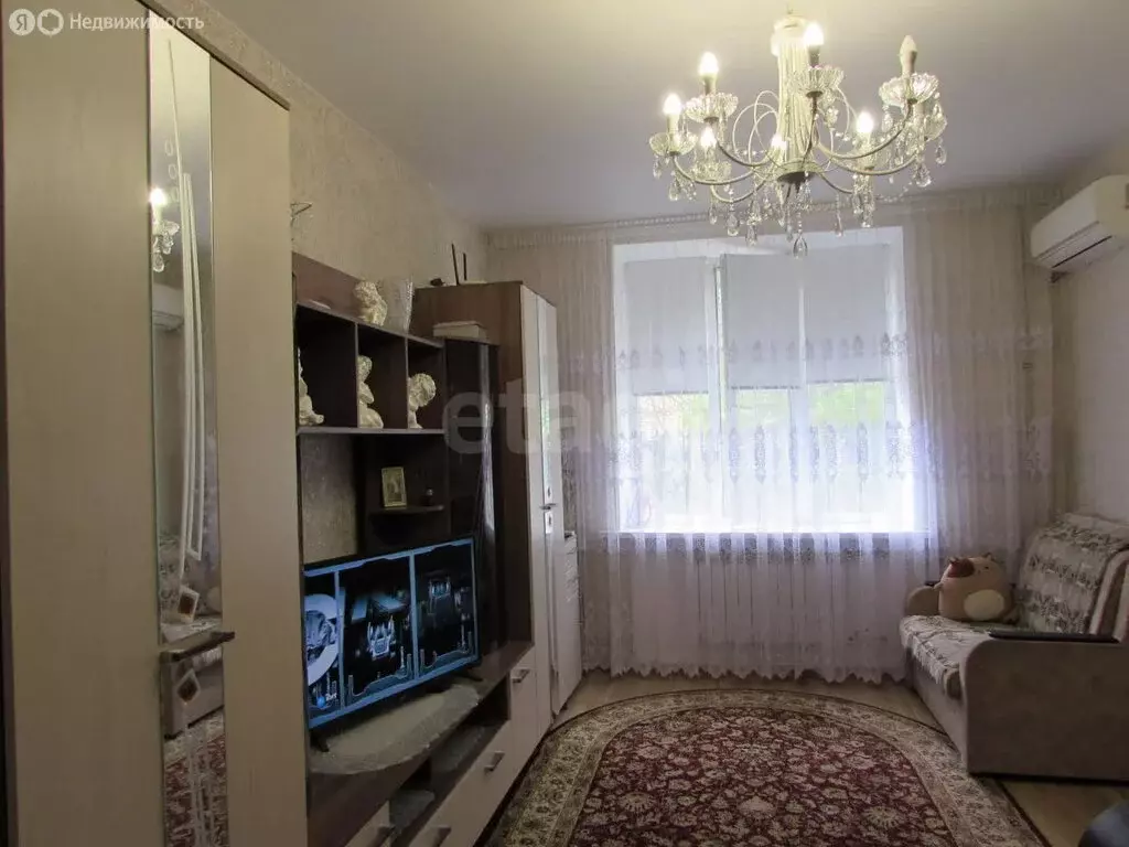 2-комнатная квартира: Краснооктябрьский, улица Калинина, 15 (54.8 м) - Фото 1