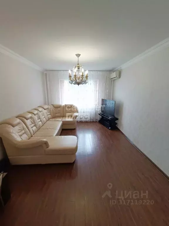 3-к кв. Кабардино-Балкария, Нальчик Московская ул., 3 (76.3 м) - Фото 0