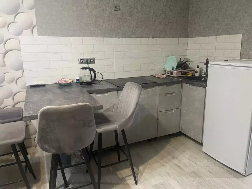 Студия Ростовская область, Батайск ул. Максима Горького (29.0 м) - Фото 1