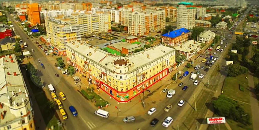Трафик / Остановка / Парк 30 лет влксм, 483 м - Фото 0