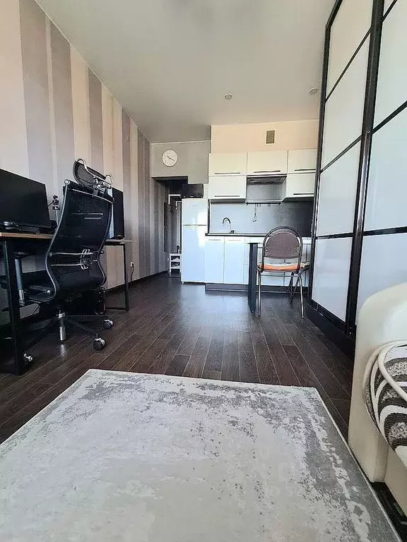 Студия Иркутская область, Иркутск ул. Калинина, 15/1 (27.1 м) - Фото 1