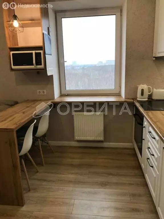 2-комнатная квартира: Тюмень, улица Мельникайте, 2к11 (58.7 м) - Фото 1