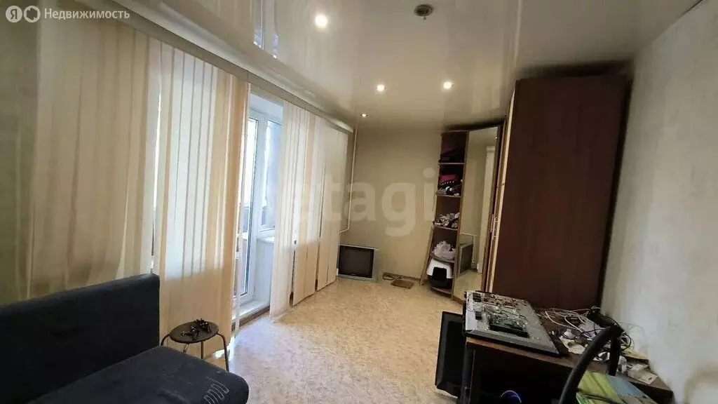 3-комнатная квартира: Челябинск, улица Красных Пилотов, 10 (74 м) - Фото 1