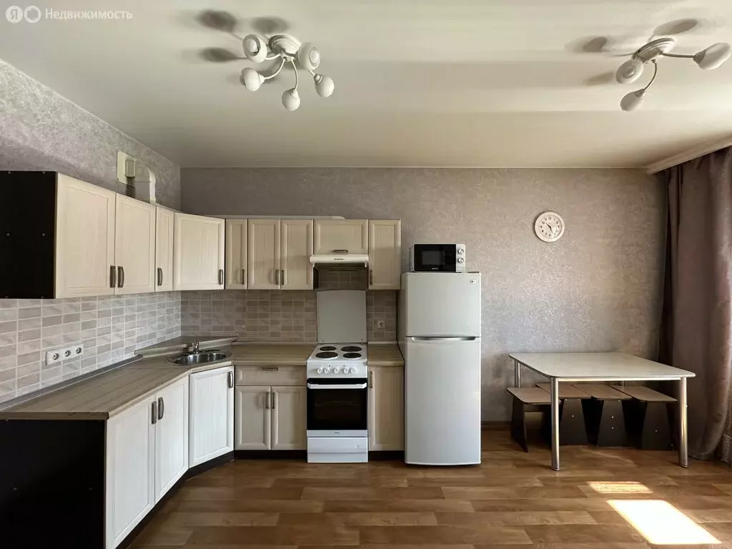 1-комнатная квартира: Иркутск, улица Трилиссера, 8/4 (49 м) - Фото 2