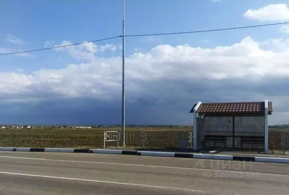 Участок в Краснодарский край, Темрюкский район, Ахтанизовское с/пос, ... - Фото 2