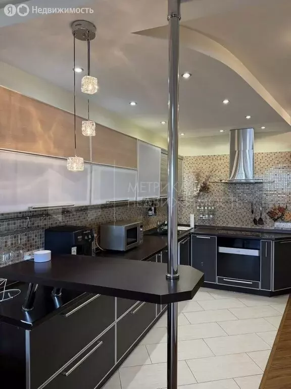 2-комнатная квартира: Тюмень, улица Федюнинского, 7к1 (86.7 м) - Фото 2