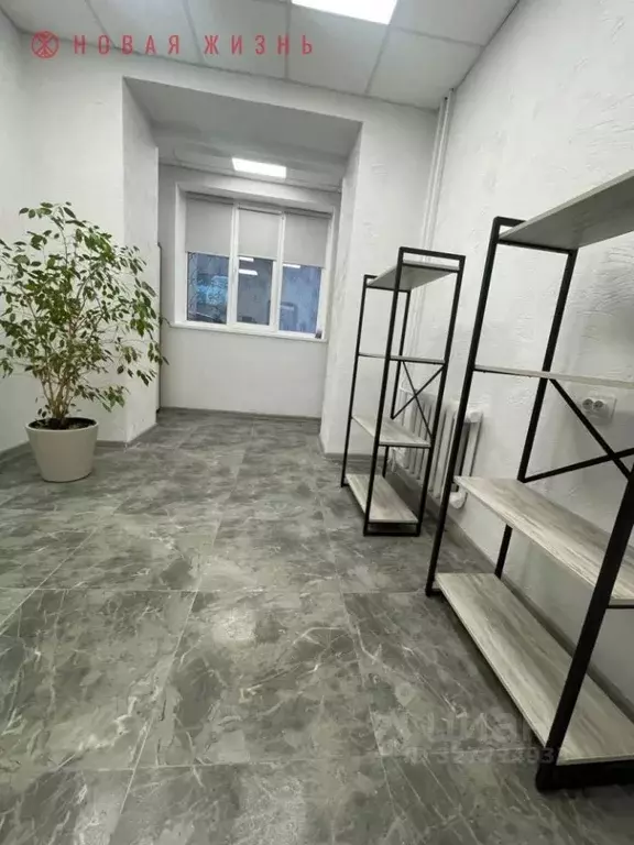 Помещение свободного назначения в Самарская область, Самара просп. ... - Фото 1