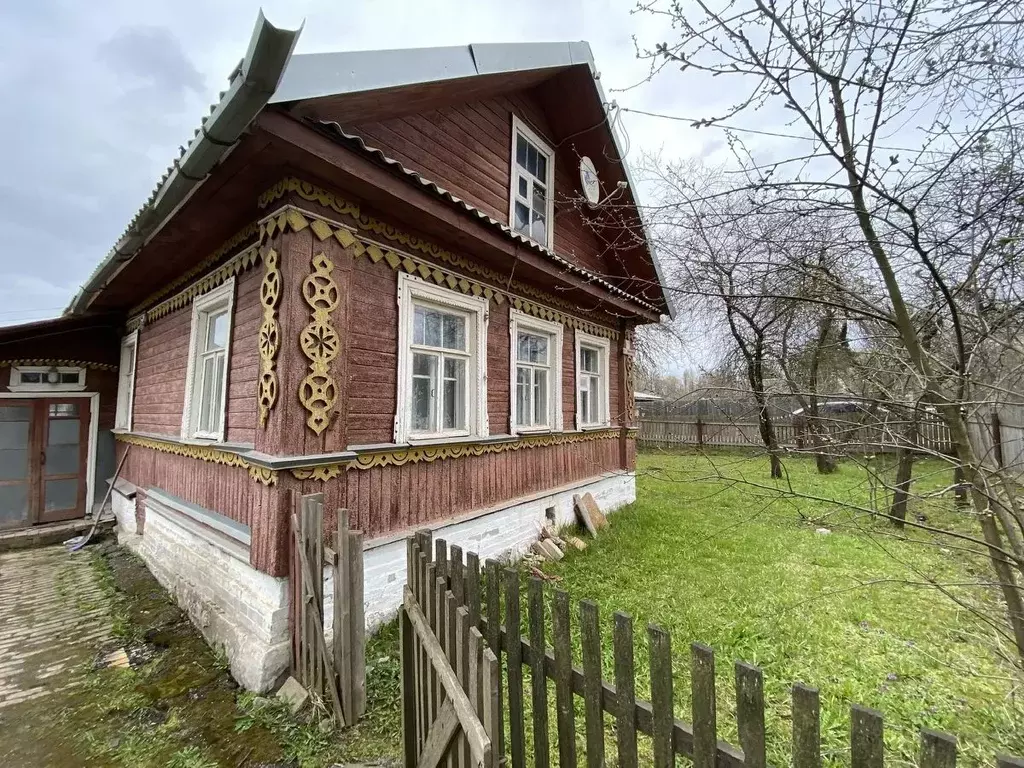 Дом в Новгородская область, Боровичи Коммунистическая ул., 17 (50 м) - Фото 1