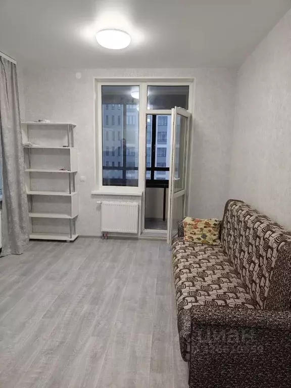 Студия Санкт-Петербург аллея Арцеуловская, 9 (20.0 м) - Фото 1