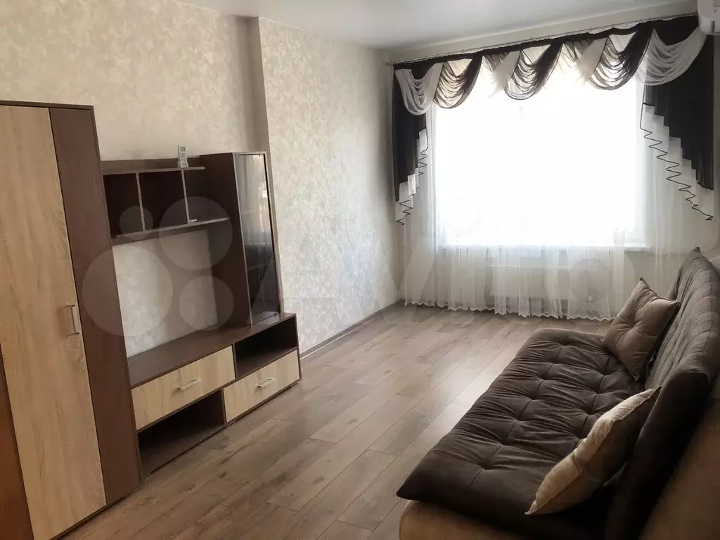 2-к. квартира, 65 м, 10/24 эт. - Фото 1