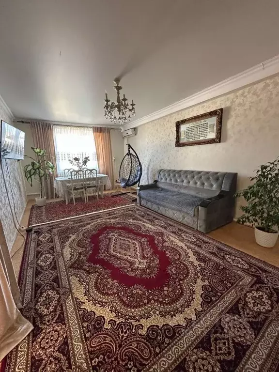 Дом в Дагестан, Махачкала городской округ, Ленинкент пгт ул. Гагарина, ... - Фото 1
