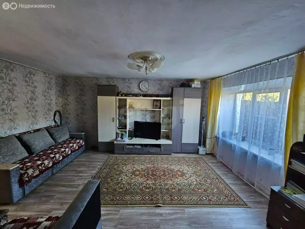 3-комнатная квартира: Кяхта, улица Рокоссовского, 11 (61.8 м) - Фото 1