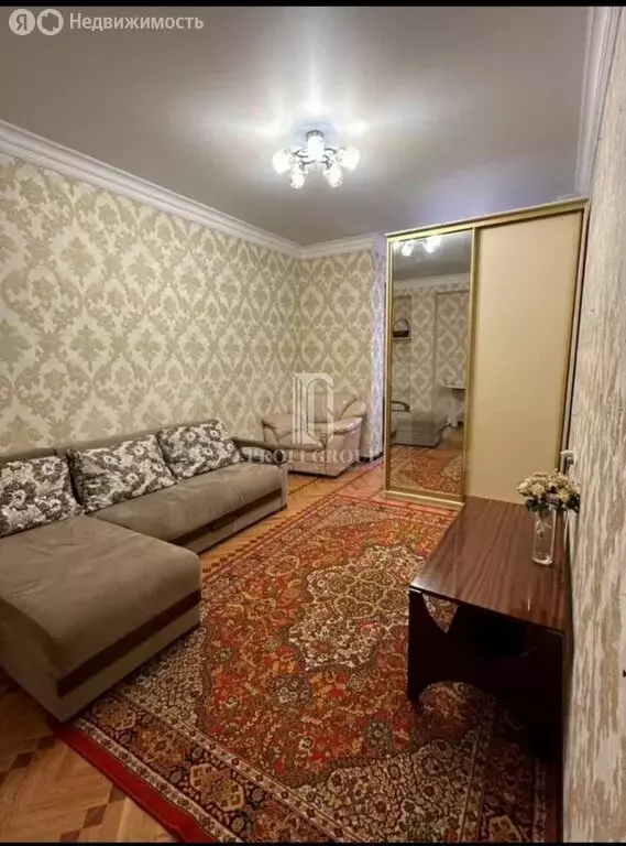 1-комнатная квартира: Махачкала, улица Мурсалова, 49 (48 м) - Фото 1