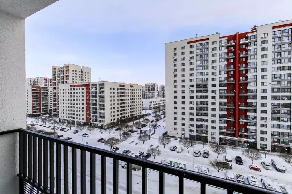 2-к кв. Тюменская область, Тюмень ул. Газовиков, 38 (62.4 м) - Фото 0