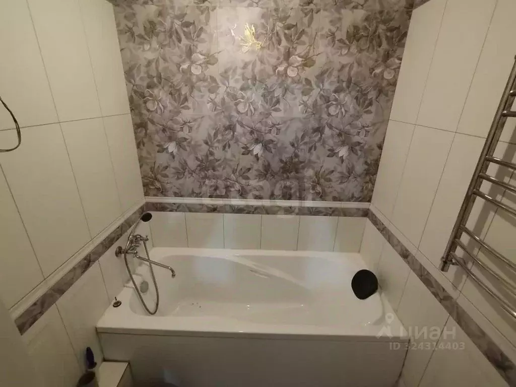 1-к кв. Иркутская область, Ангарск 12А мкр, 7 (40.6 м) - Фото 1