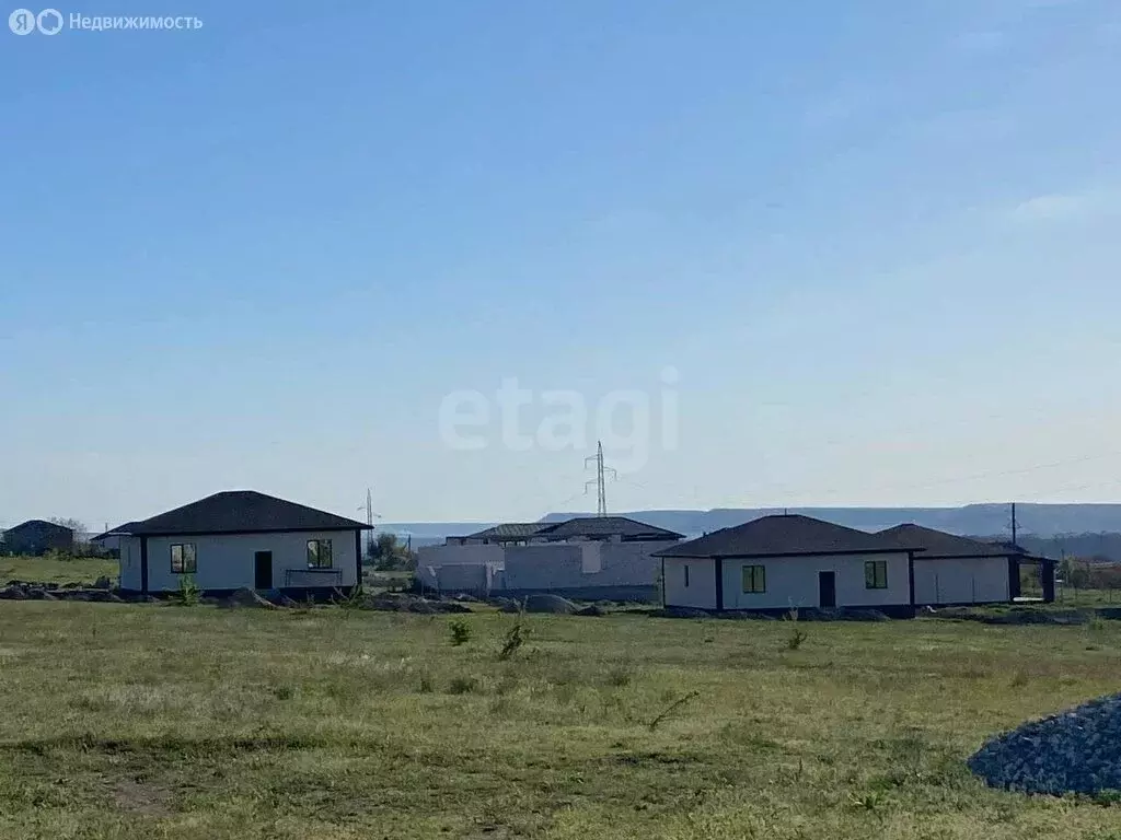 Участок в Симферопольский район, село Чистенькое (6.1 м) - Фото 1