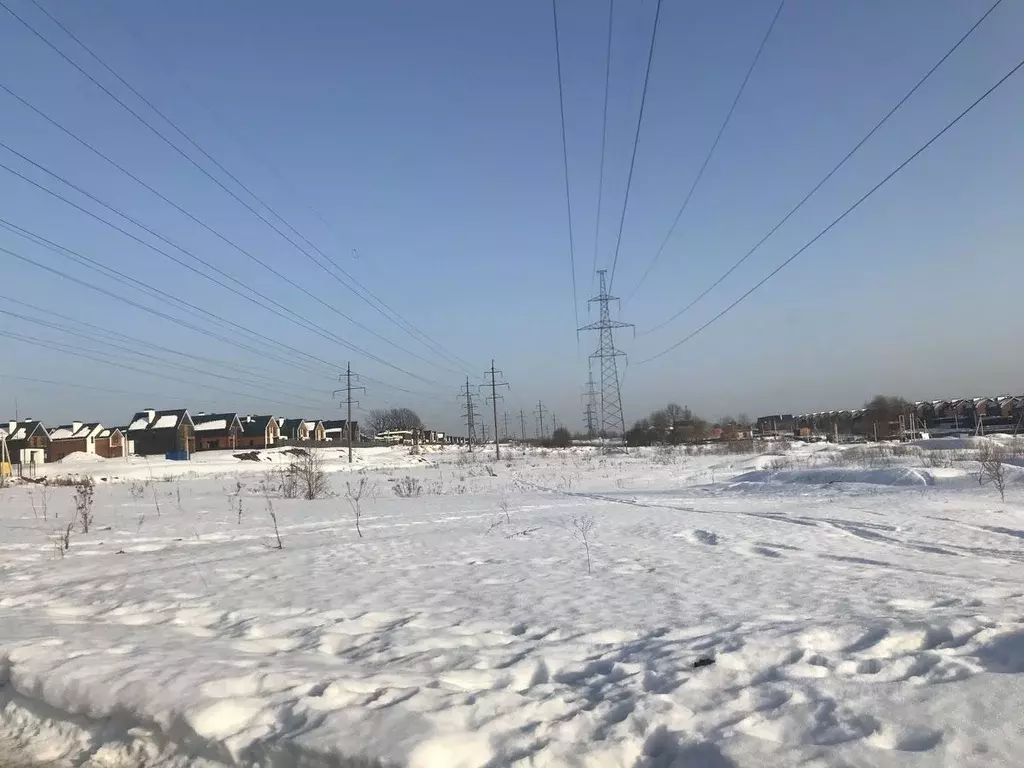 Участок в Московская область, Химки городской округ, д. Лугинино ул. ... - Фото 0