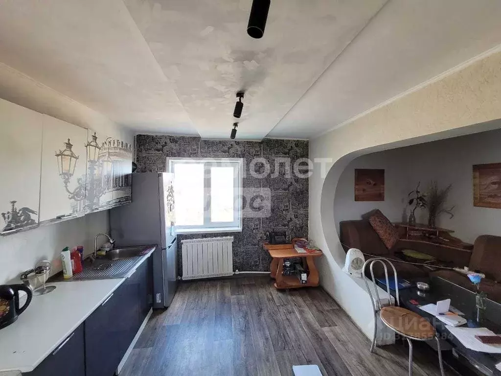 Дом в Амурская область, Благовещенск ул. Березовая, 36 (212 м) - Фото 2