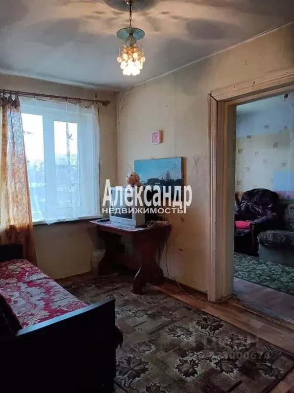 2-к кв. Ленинградская область, Тихвин Чернышевская ул., 27 (30.0 м) - Фото 1