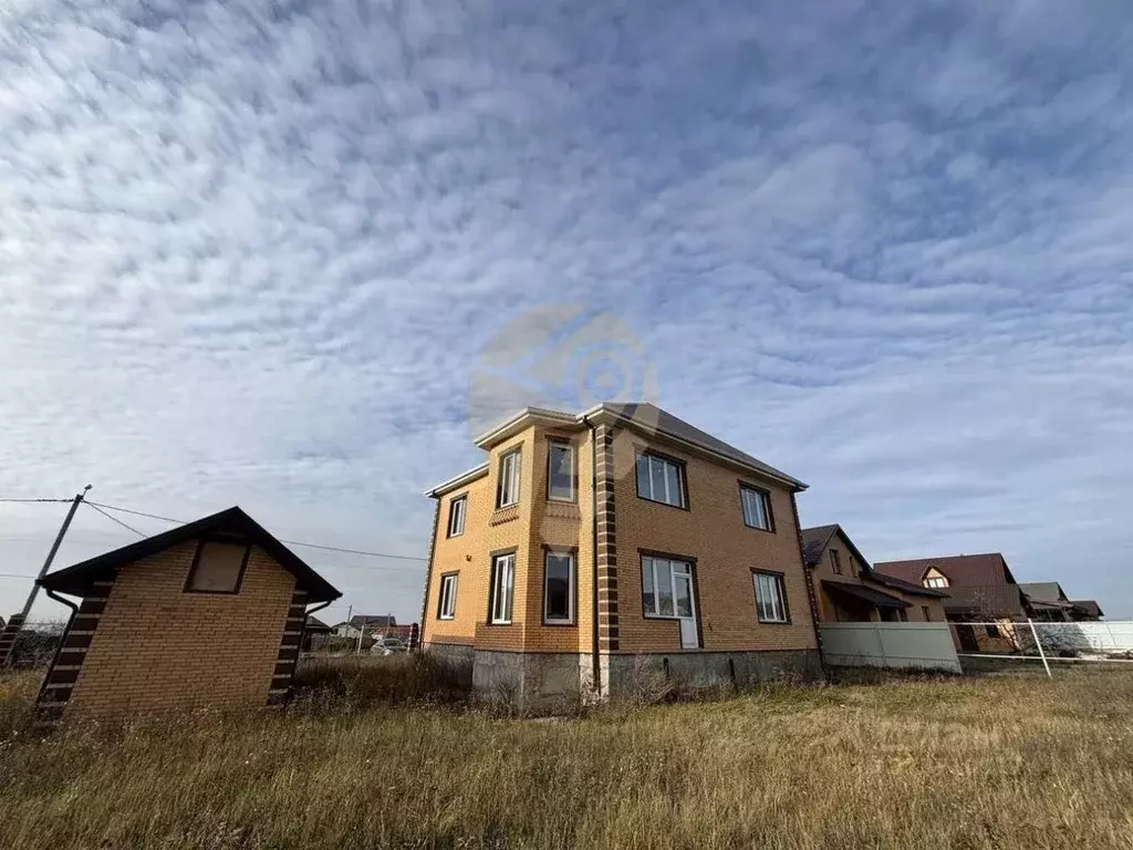 Дом в Белгородская область, Старый Оскол ул. Бекетовская (218 м) - Фото 2