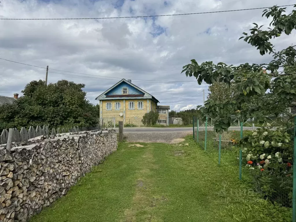 Дом в Вологодская область, Вытегорский район, Оштинское с/пос, д. ... - Фото 1