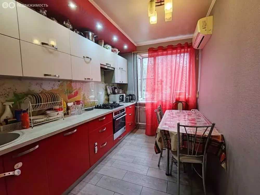 3-комнатная квартира: Тула, Арсенальная улица, 3 (60 м) - Фото 2