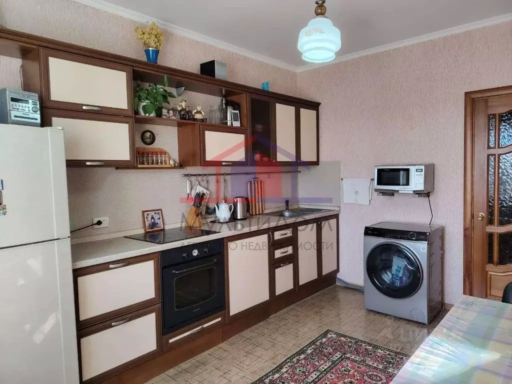 2-к кв. Белгородская область, Старый Оскол Парковый мкр, 27 (75.7 м) - Фото 2