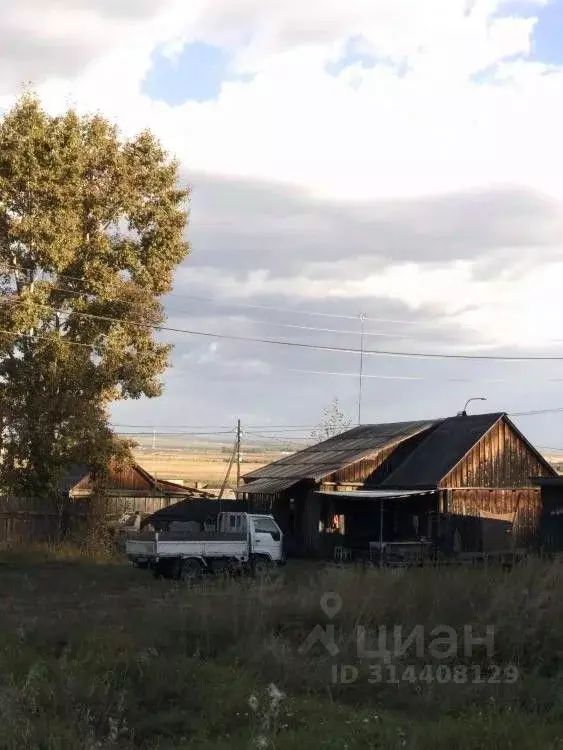 Участок в Иркутская область, Иркутский муниципальный округ, с. Оек ул. ... - Фото 1