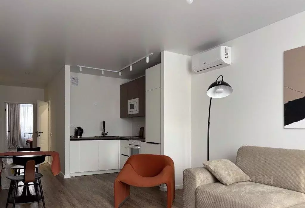 2-к кв. Свердловская область, Екатеринбург ул. Печерская, 4А (55.0 м) - Фото 1