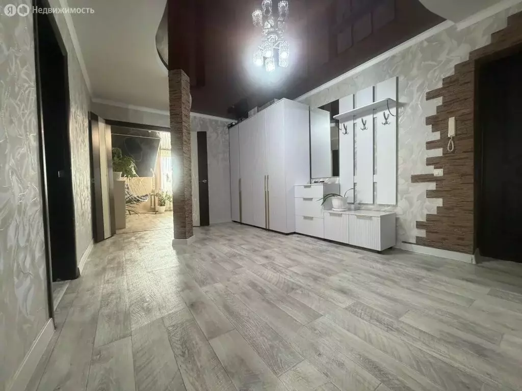 2-комнатная квартира: Туймазы, улица Чапаева, 22 (68.4 м) - Фото 2