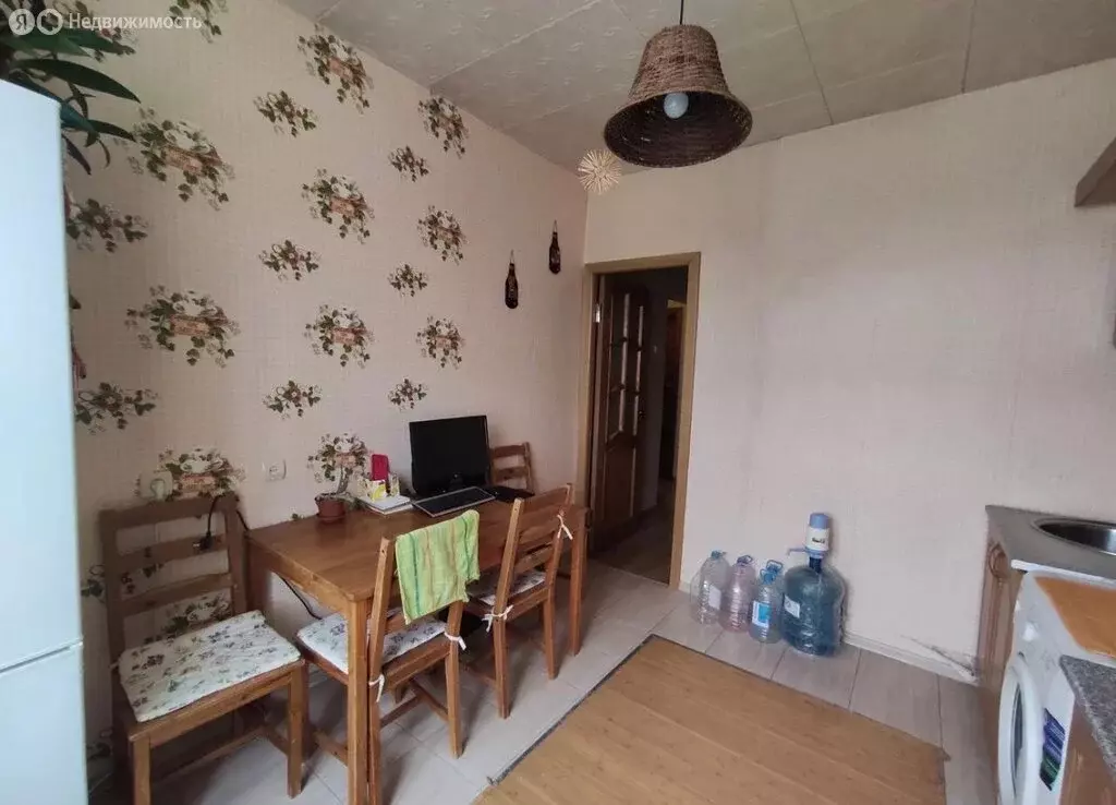 Квартира-студия: Каменск-Шахтинский, Советская улица, 42 (50.4 м) - Фото 2