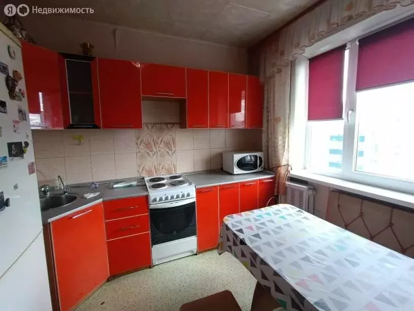 1-комнатная квартира: 9-й микрорайон, 9 (42 м) - Фото 2