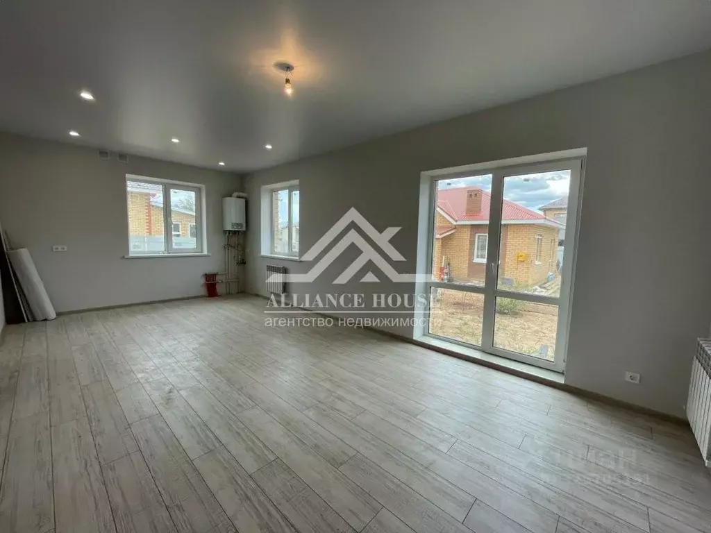 Дом в Татарстан, Казань ул. Мифтахетдина Акмуллы, 20А (100 м) - Фото 1