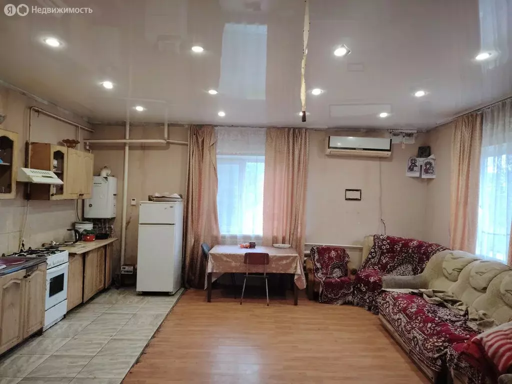 Дом в станица Должанская, Первомайский переулок (220 м) - Фото 0