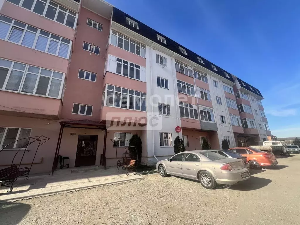 2-к кв. Кабардино-Балкария, Баксан Эльбрусская ул., 17к9 (85.0 м) - Фото 1