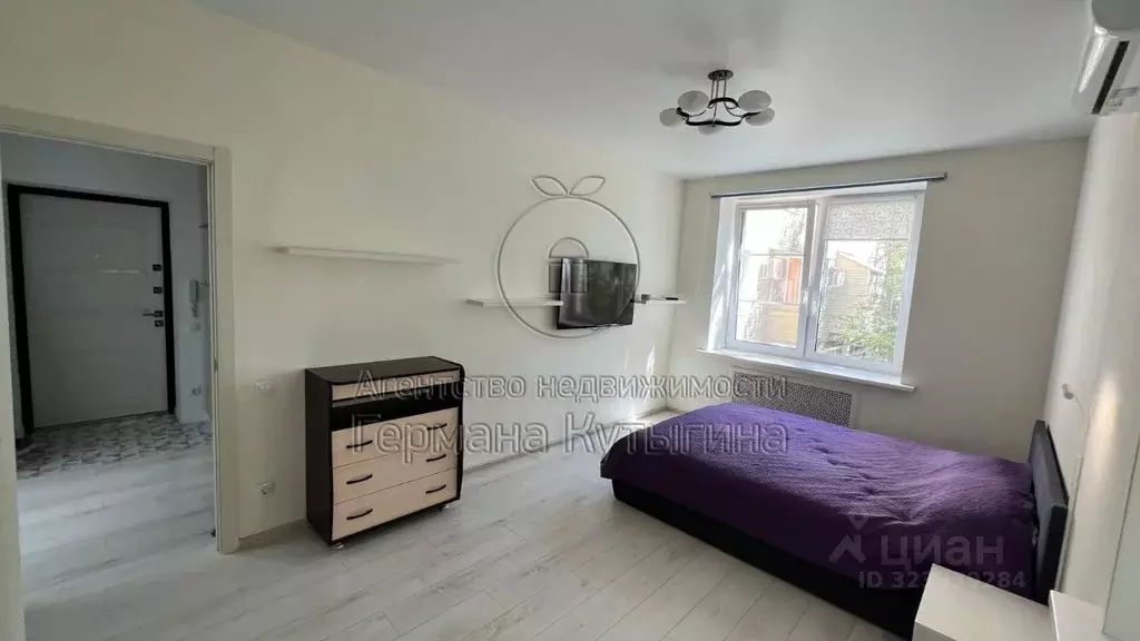 3-к кв. Волгоградская область, Волгоград ул. Петра Гончарова, 8 (68.0 ... - Фото 2