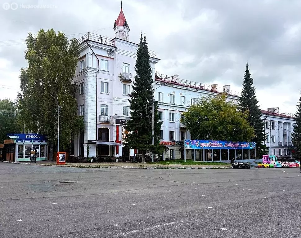 3-комнатная квартира: Белорецк, улица Карла Маркса, 53 (86.3 м) - Фото 2