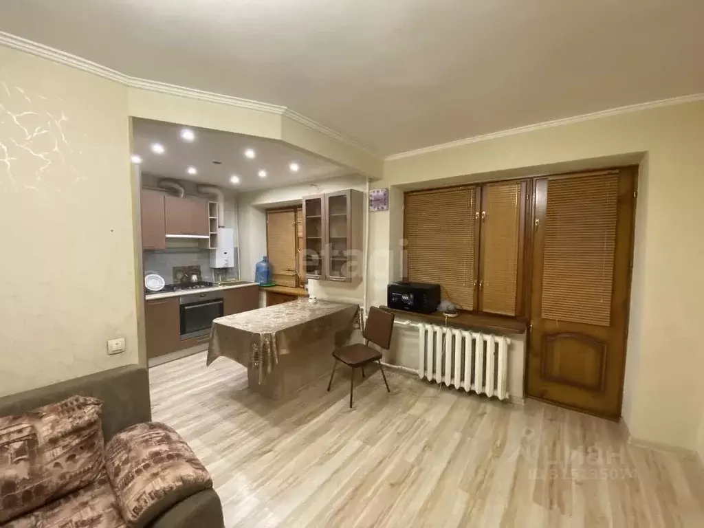 2-к кв. Коми, Ухта ул. Кремса, 4 (40.3 м) - Фото 0