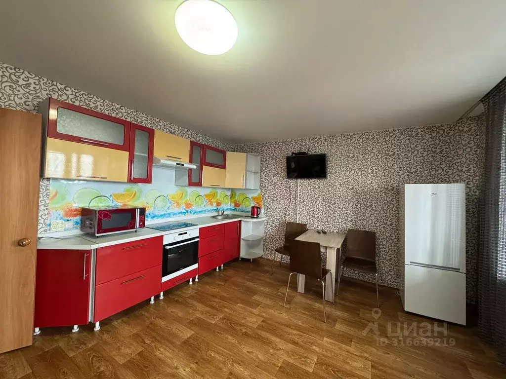 2-к кв. Красноярский край, Ачинск 2-й Юго-Восточный мкр, 62 (45.0 м) - Фото 0