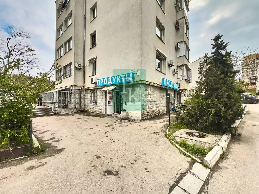Помещение свободного назначения в Севастополь ул. Вакуленчука, 26 (78 ... - Фото 1