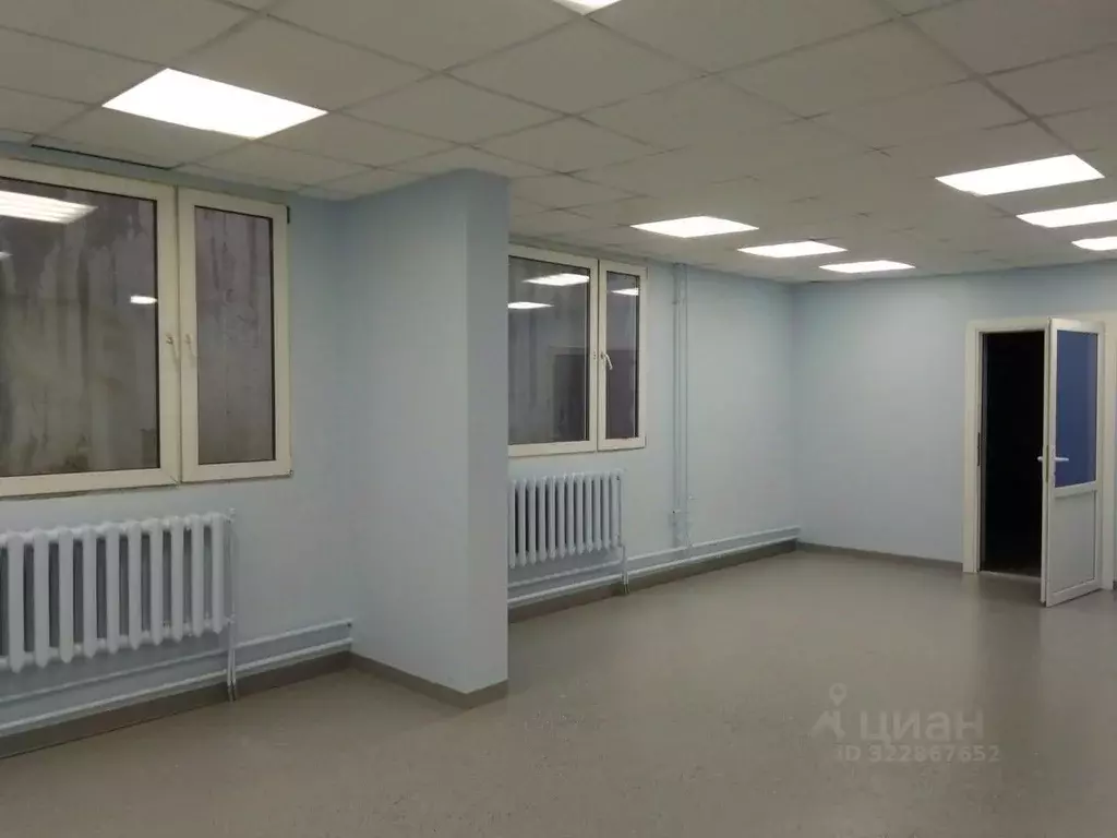 Помещение свободного назначения в Московская область, Истра ул. 25 лет ... - Фото 1