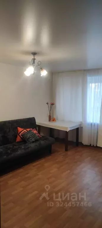 1-к кв. Ульяновская область, Ульяновск Локомотивная ул., 7 (33.0 м) - Фото 1