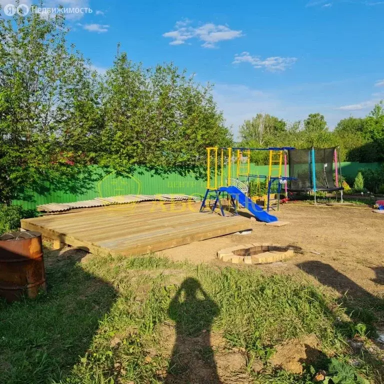 Дом в Дегтярск, Верхняя улица (336.6 м) - Фото 1