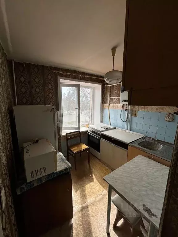 1-к кв. Оренбургская область, Оренбург проезд Коммунаров, 24 (30.0 м) - Фото 0