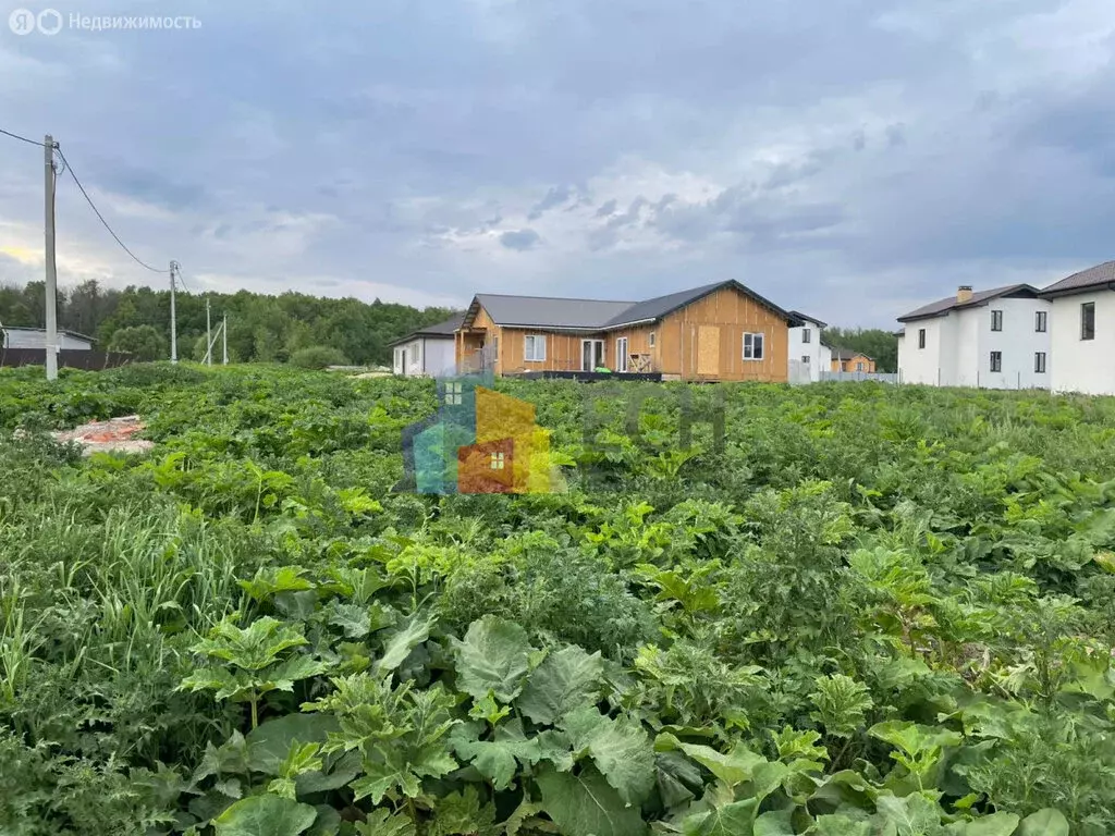Участок в деревня Медвенка, коттеджный посёлок Ивановка (10 м) - Фото 0